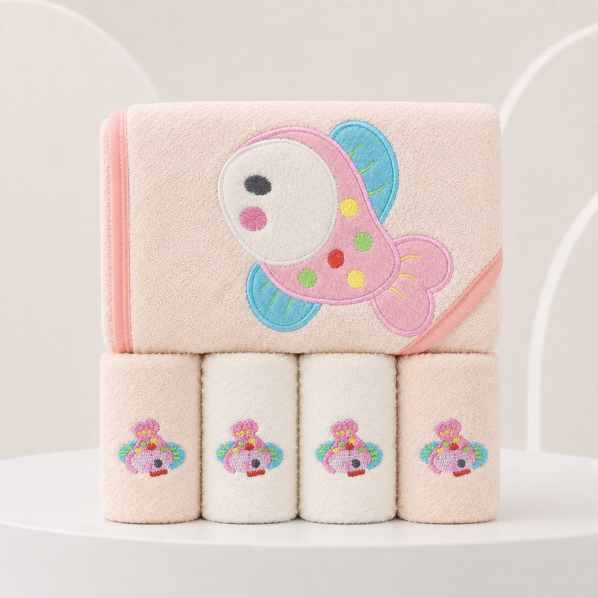 5-Piece Baby Hooded Towel & Washcloth Set – Fish Main image