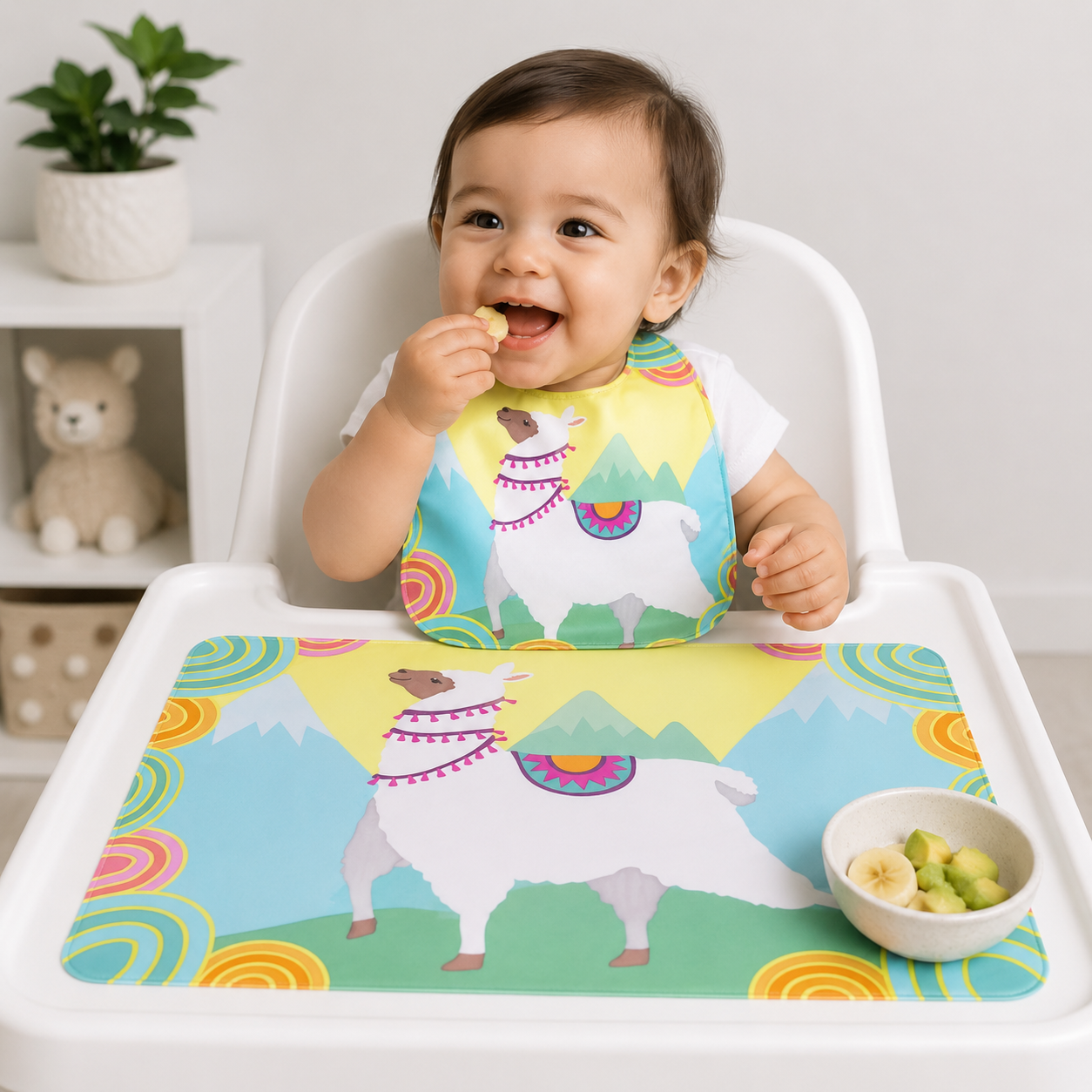 2-Piece Baby Bib & Sheet Set – Llama Print Secondary image