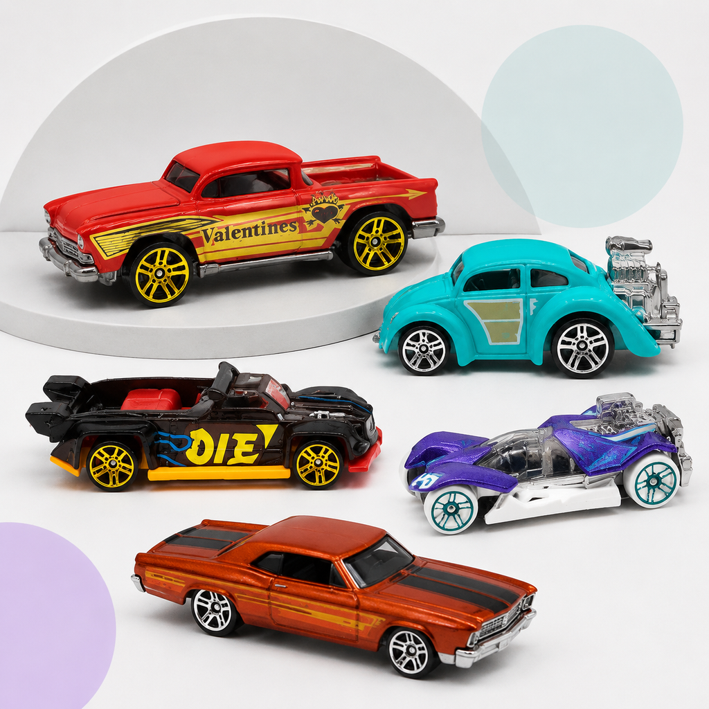Hot Wheels 5 Cars Mini Die-Cast Racing Carry Case Set
