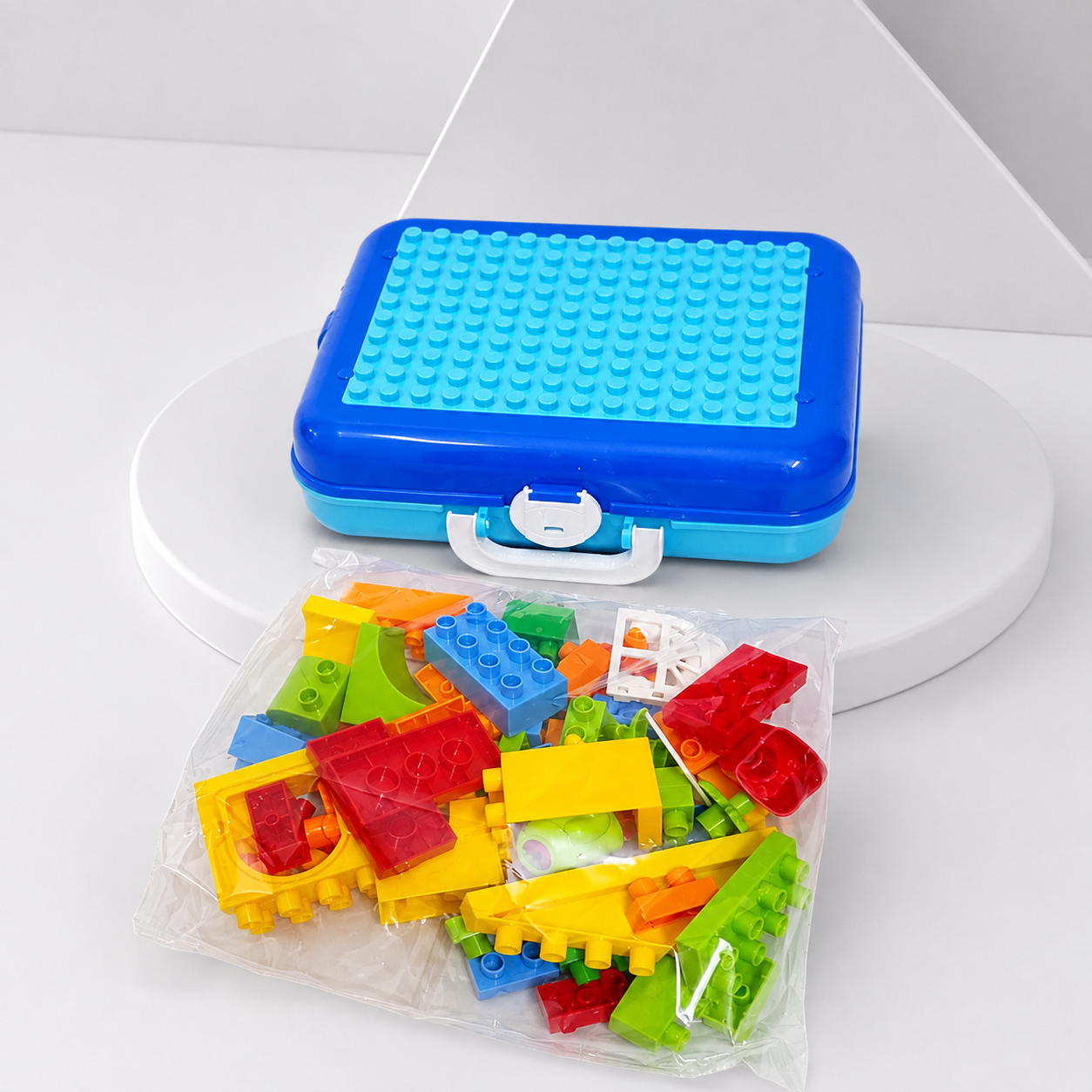 64-Piece Building Blocks Travel Suitcase – Portable Creative Construction Set (Blue) Secondary image