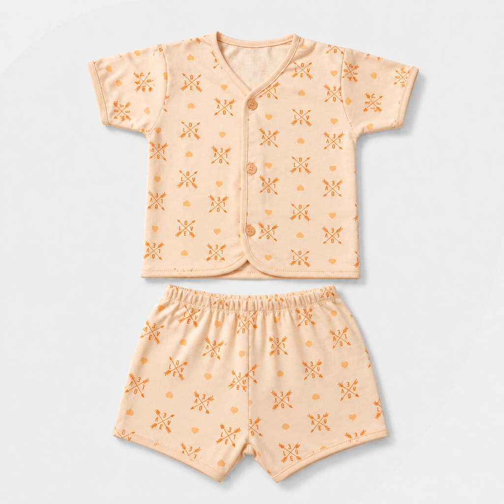 2-Piece Unisex Infant Baby Shirt & Shorts Set – Love & Hearts Print
